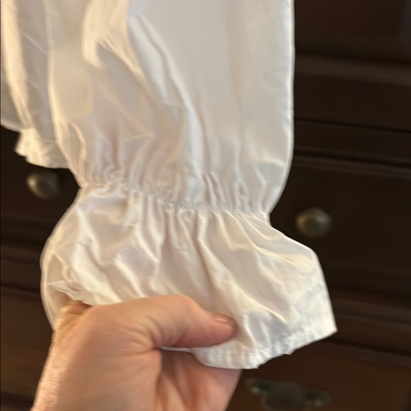 White Ruffled Blouse - Picture 4 of 6